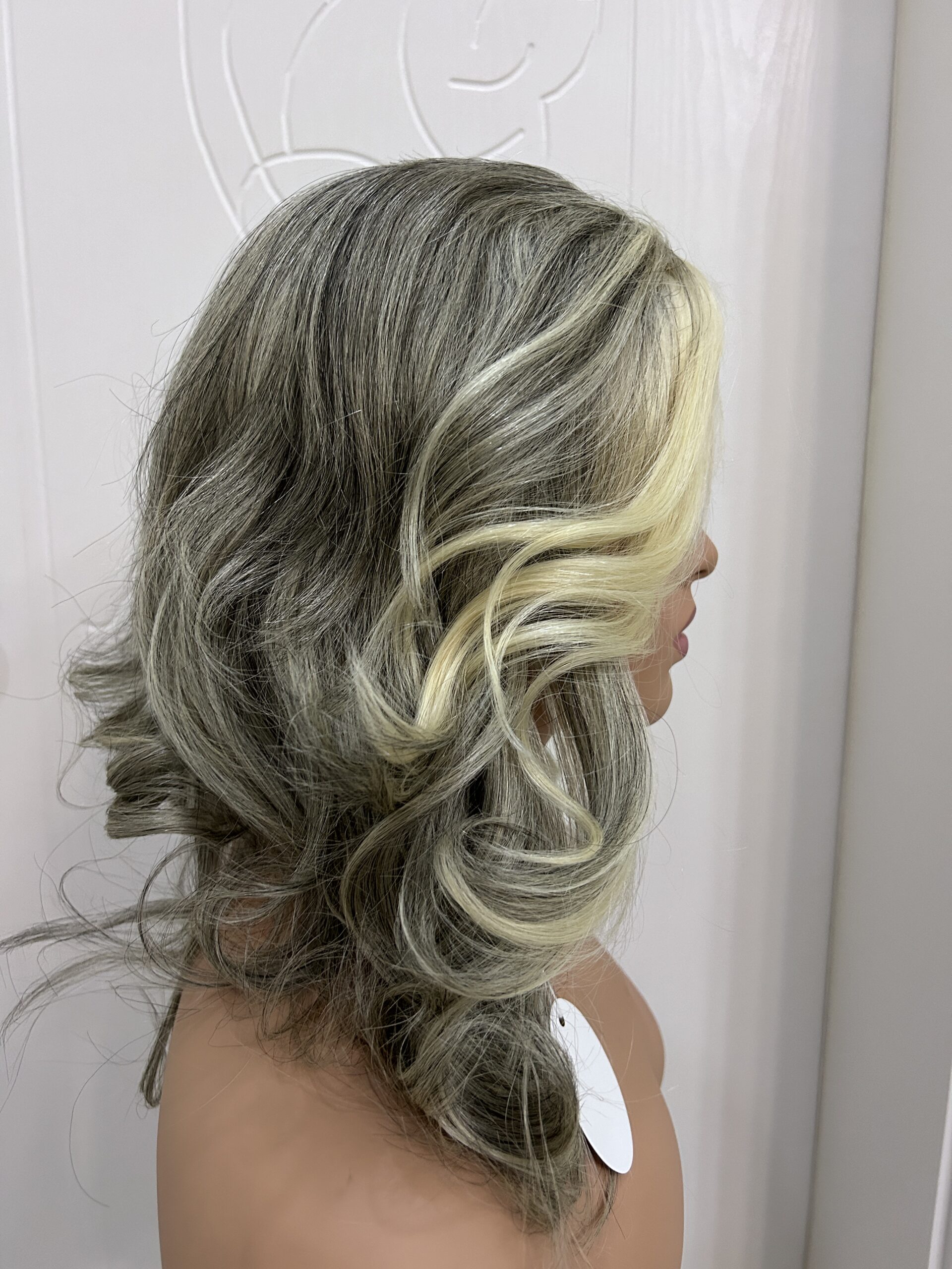 Silky Smooth Remy Human Hair Lace Front Wig - Image 3