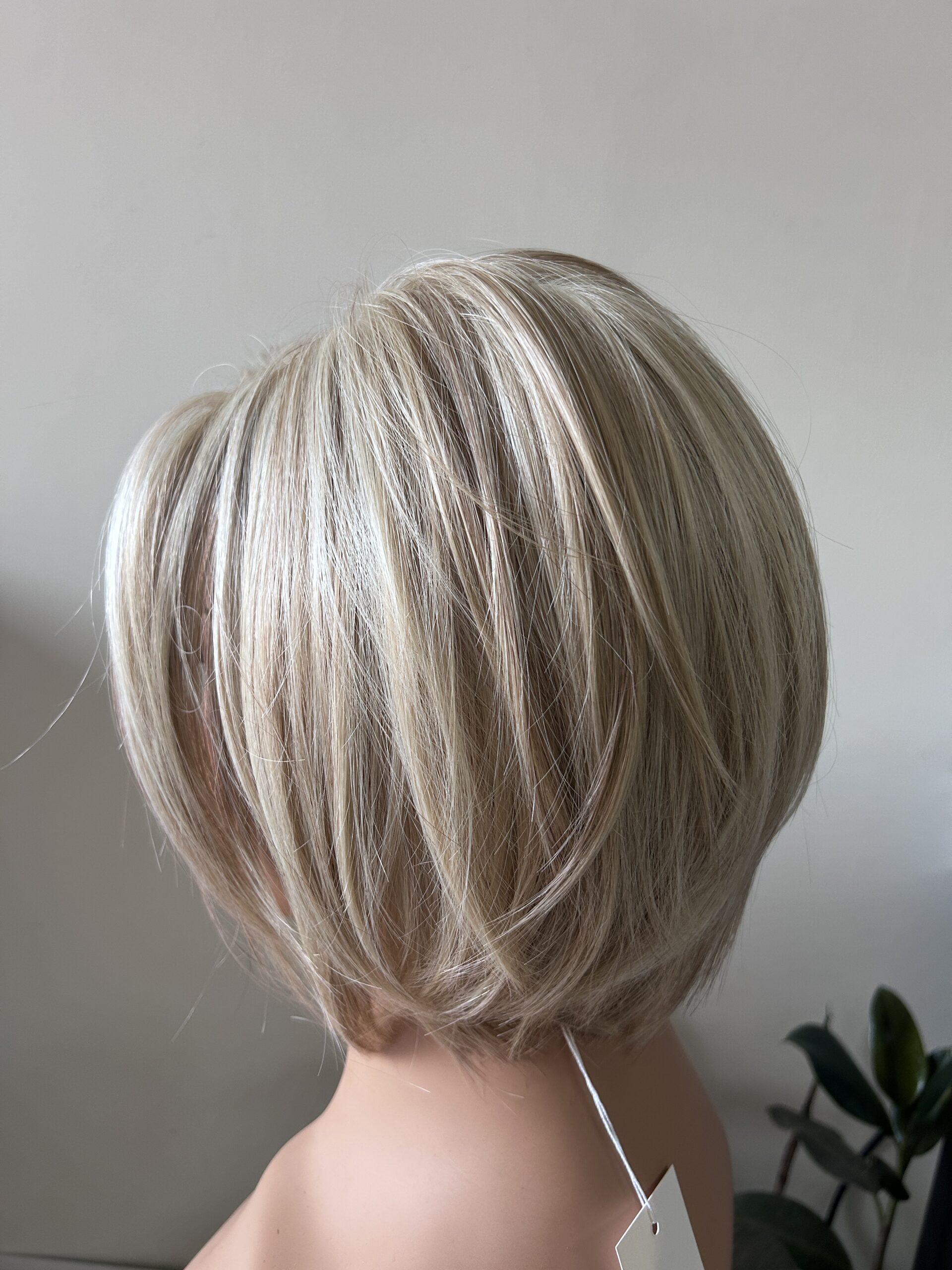 MONO top with full lace heat-resistant synthetic hair wig - Image 2