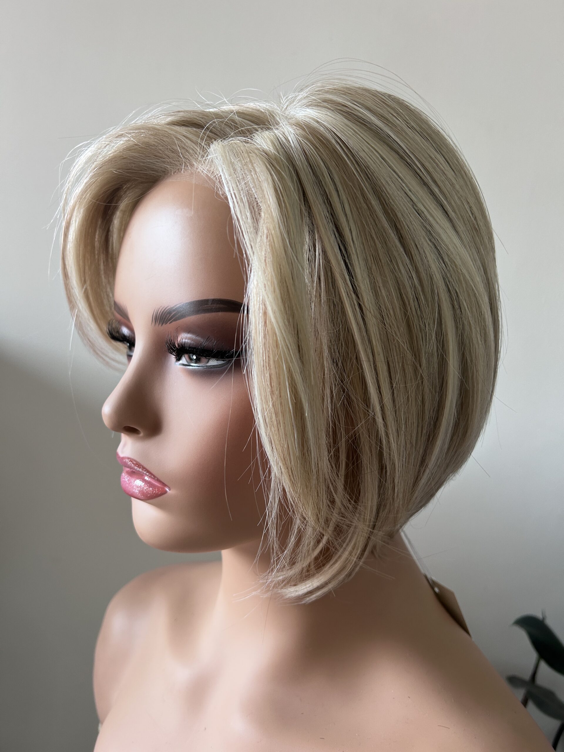 MONO top with full lace heat-resistant synthetic hair wig - Image 5